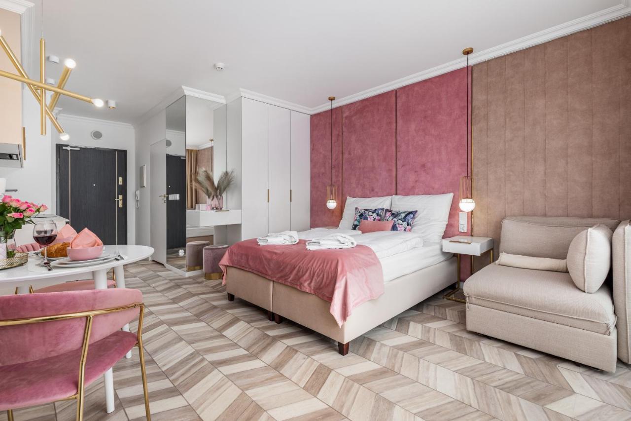 Golden Line Apartments Свиноуйсьце Экстерьер фото