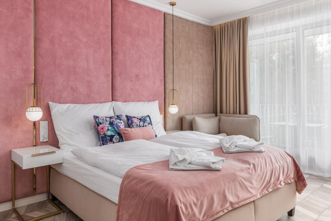 Golden Line Apartments Свиноуйсьце Экстерьер фото