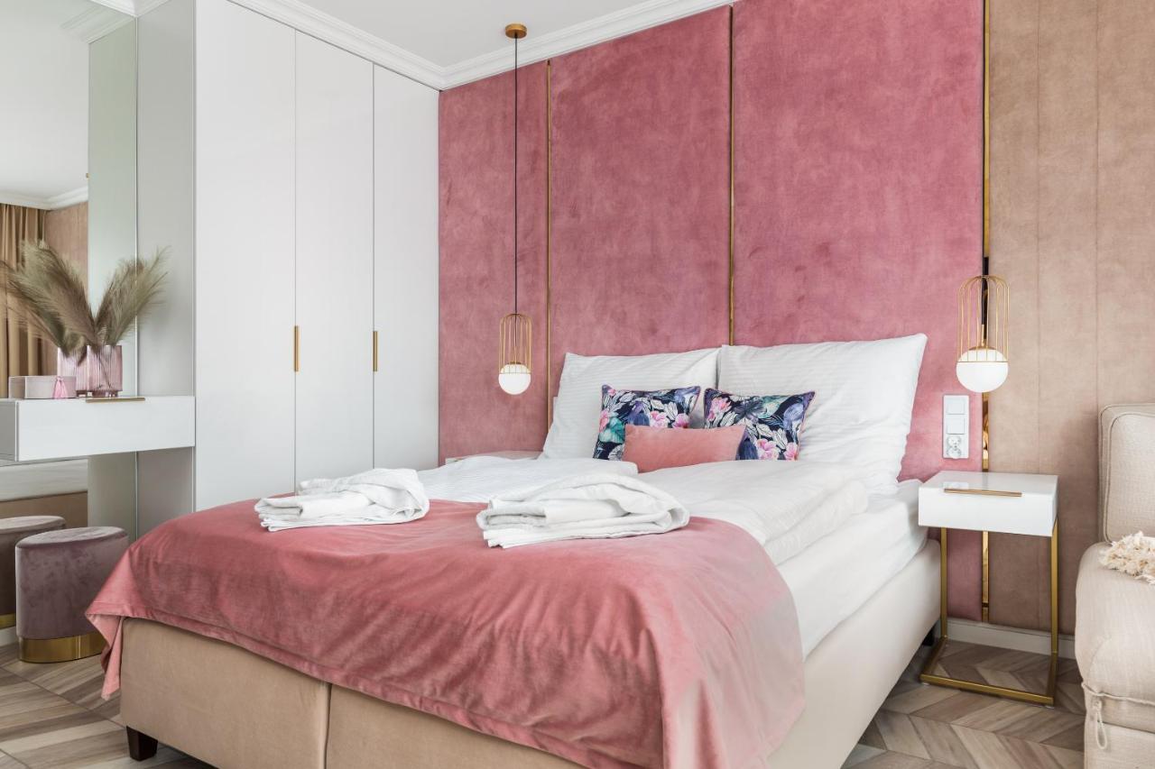 Golden Line Apartments Свиноуйсьце Экстерьер фото