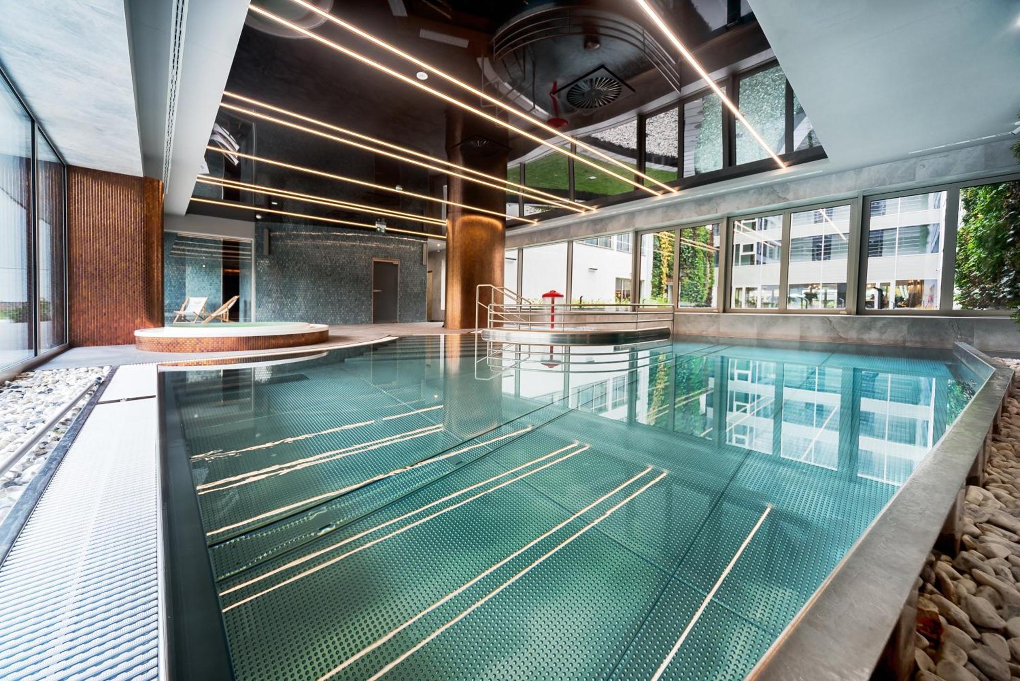 Golden Line Apartments Свиноуйсьце Экстерьер фото